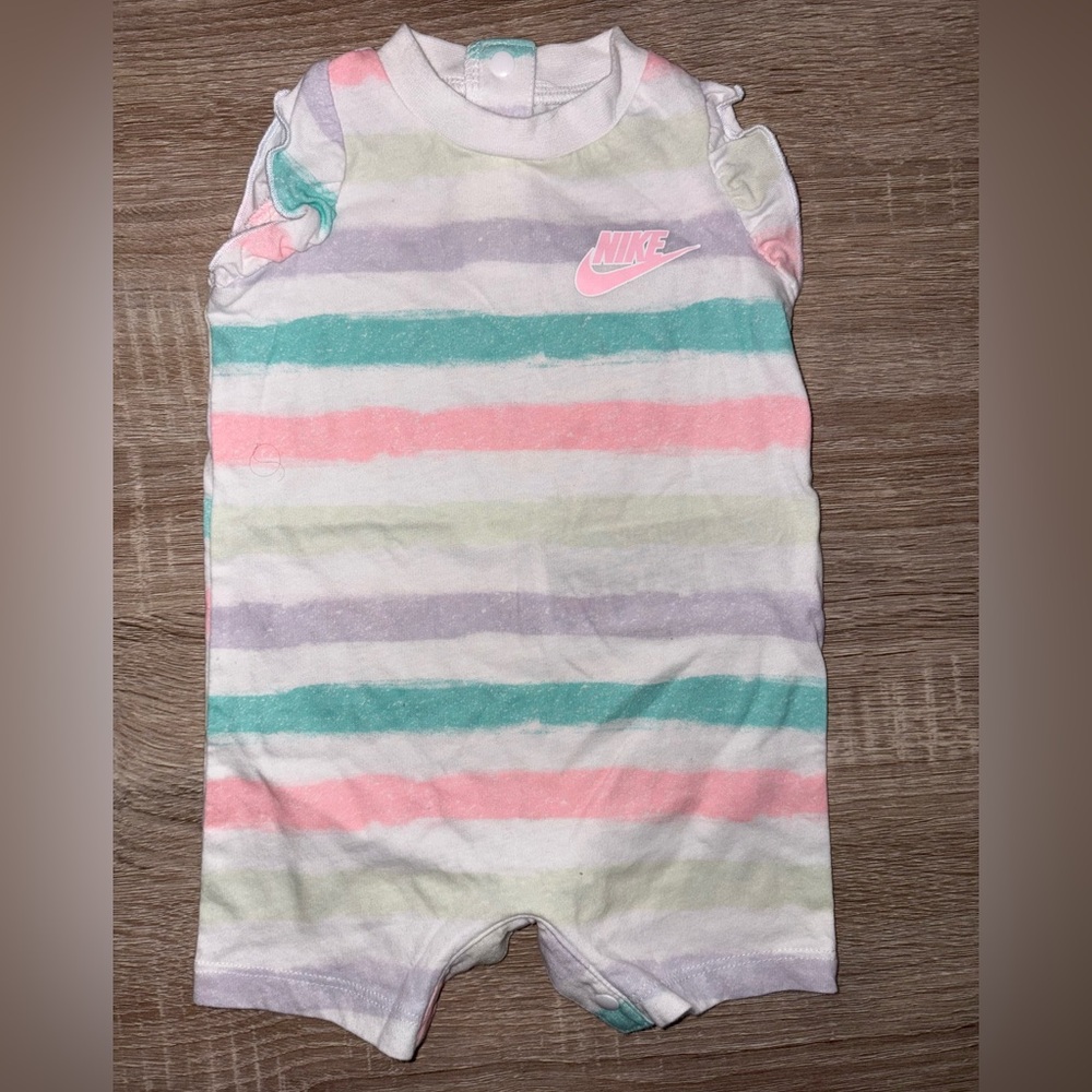 Nike romper